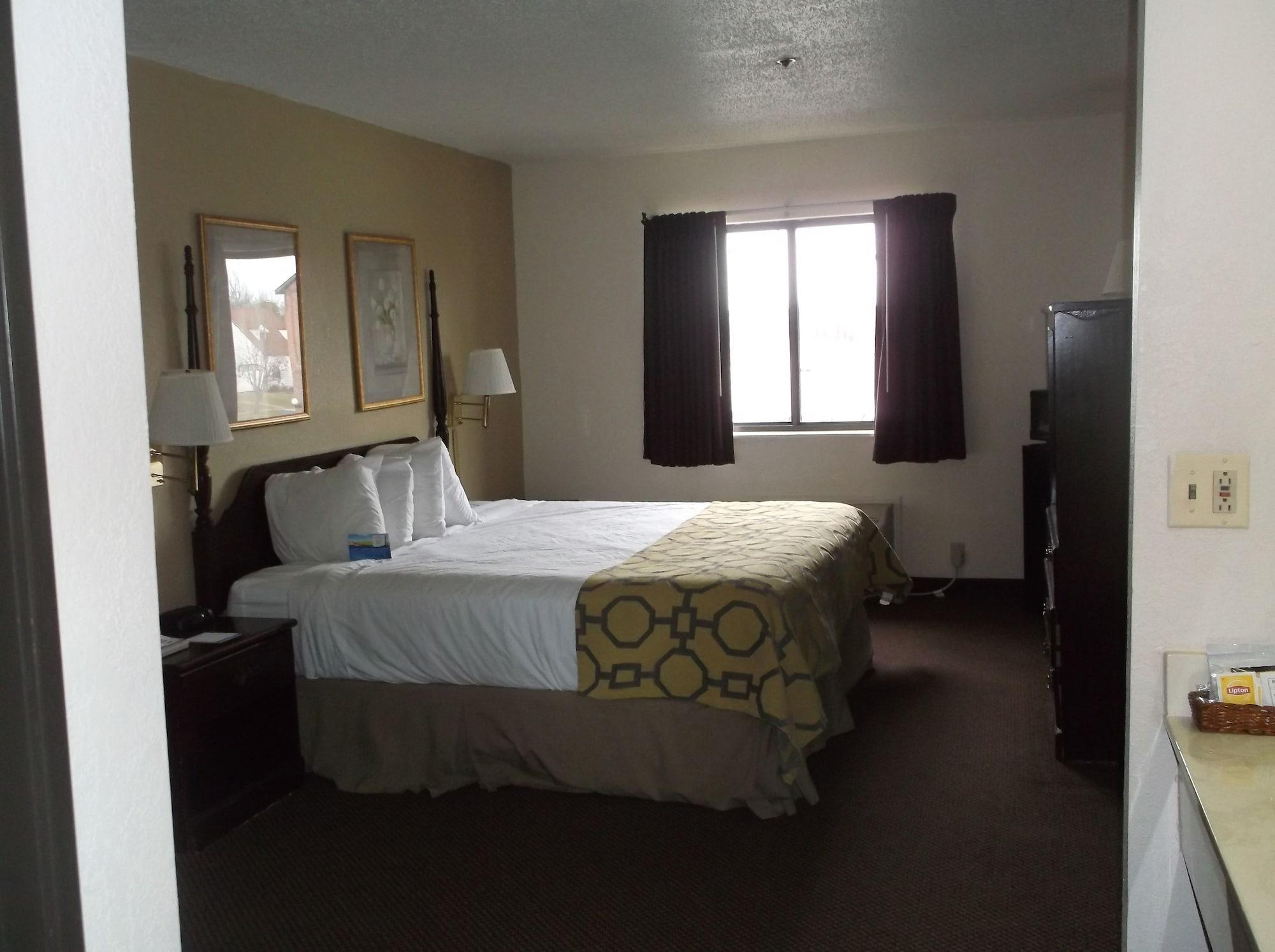Hotel Baymont By Wyndham Metropolis Esterno foto